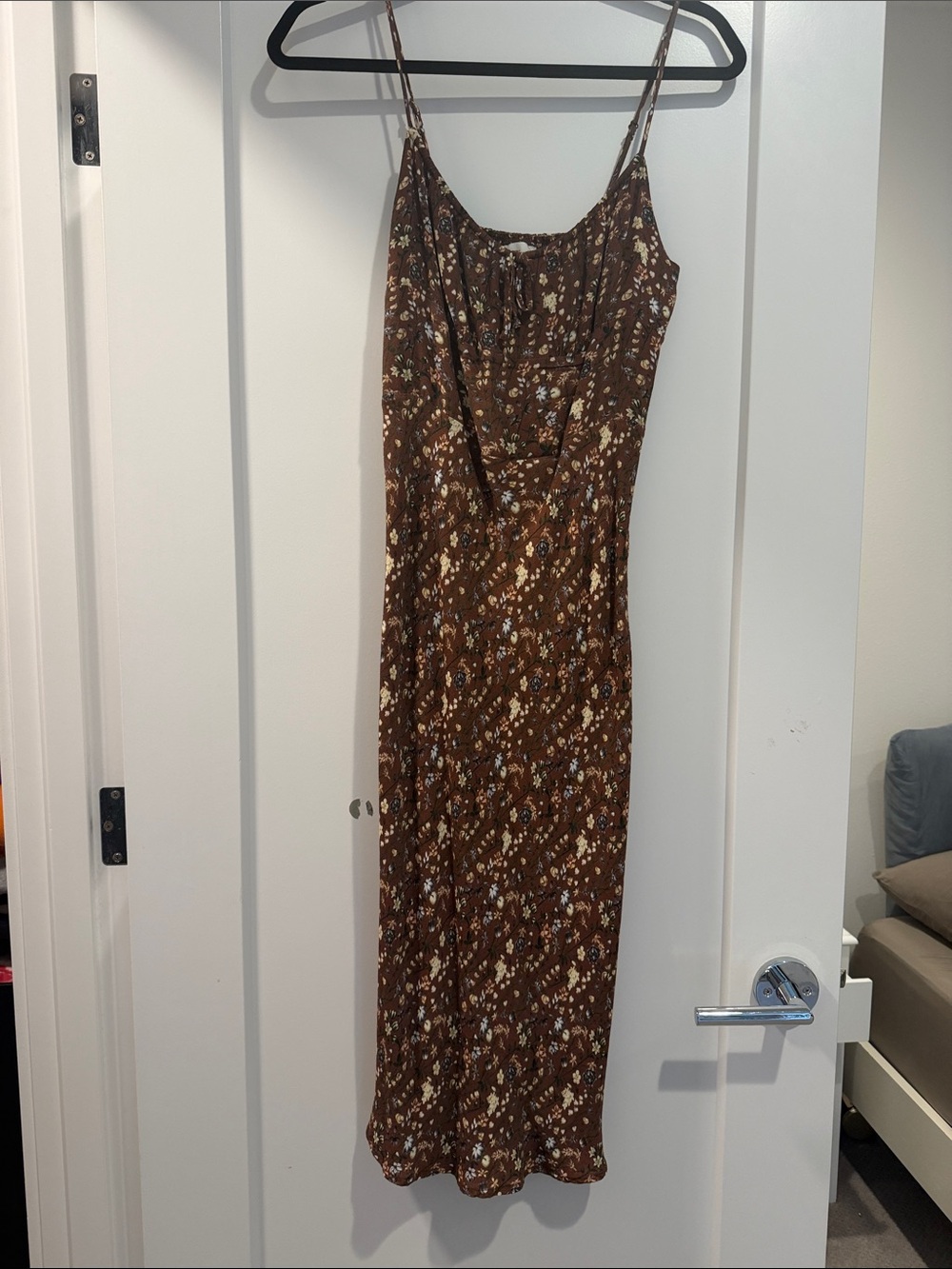Aritzia Bellow Floral Midi Dress